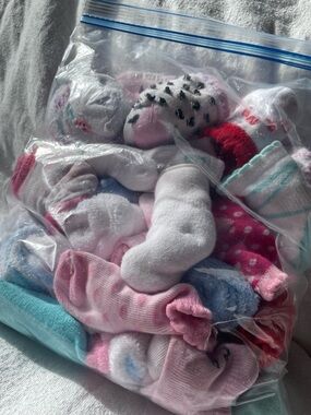 Baby Girls Mixed Pink & White Socks Pack - Soft Everyday Essentials